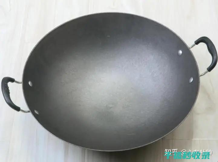 锅具底部清洁：去除油垢的高效方法 (锅具底部清洁方法)